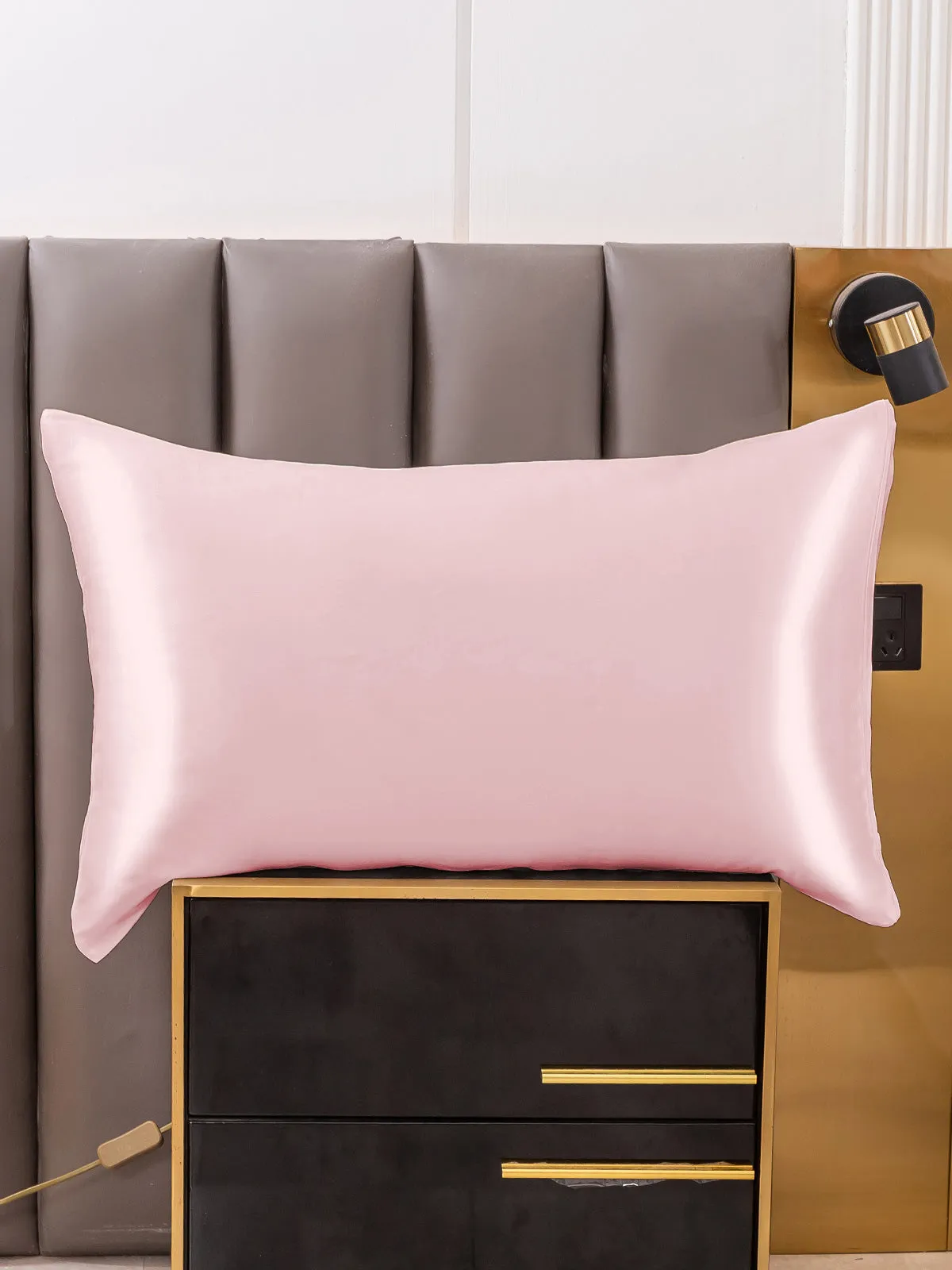 19Momme 100% Mulberry Silk Pillowcase - Envelope Closure